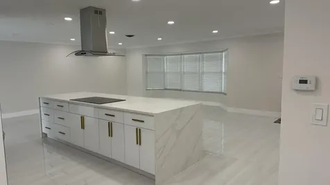 2521 NE 45th Street Lighthouse Point FL 33064