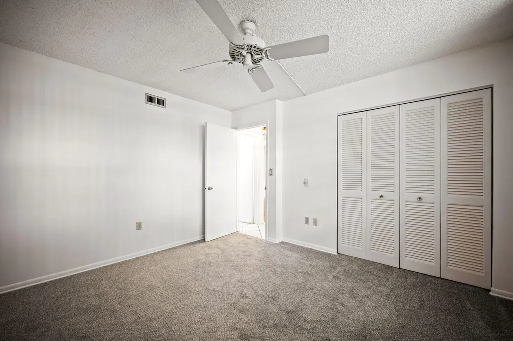 900 Colony Point Circle Pembroke Pines FL 33026