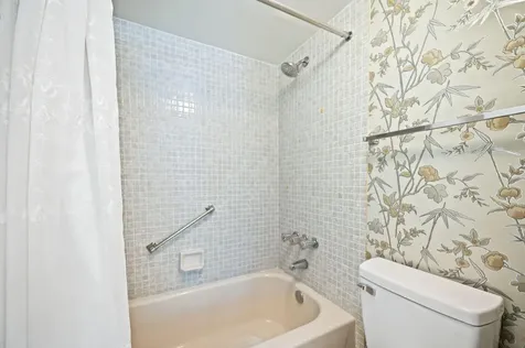 900 Colony Point Circle Pembroke Pines FL 33026