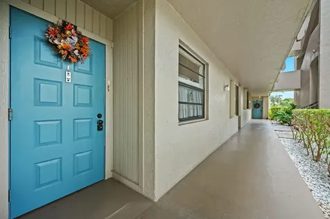 900 Colony Point Circle Pembroke Pines FL 33026