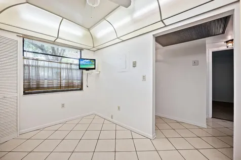 900 Colony Point Circle Pembroke Pines FL 33026