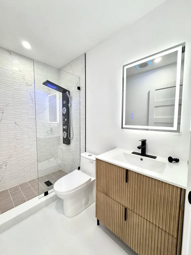 21547 Altamira Avenue Boca Raton FL 33433