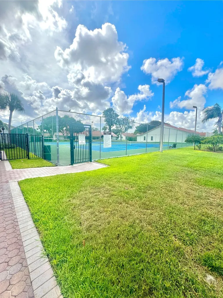 21547 Altamira Avenue Boca Raton FL 33433