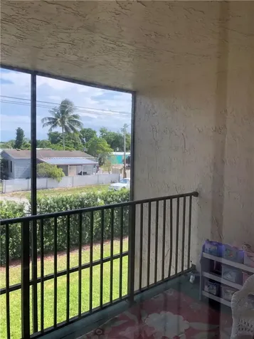1307 Partridge Pompano Beach FL 33064