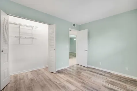 12800 SW 7th Pembroke Pines FL 33027