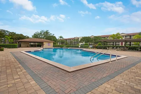 12800 SW 7th Pembroke Pines FL 33027