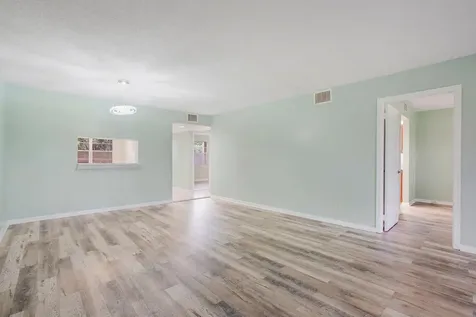 12800 SW 7th Pembroke Pines FL 33027