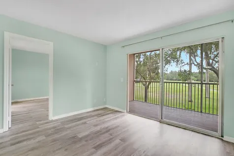 12800 SW 7th Pembroke Pines FL 33027