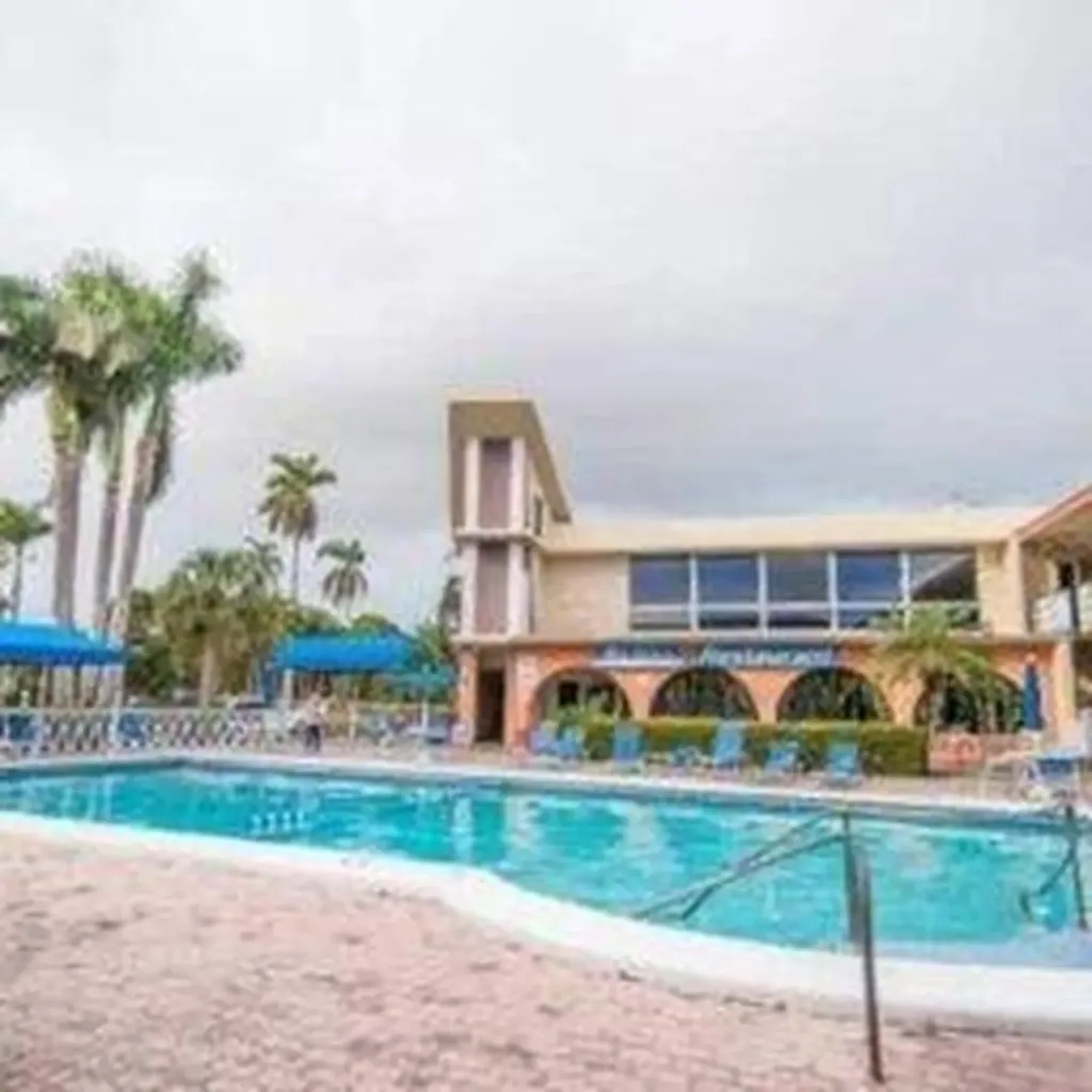 26 Diplomat Parkway Hallandale Beach FL 33009