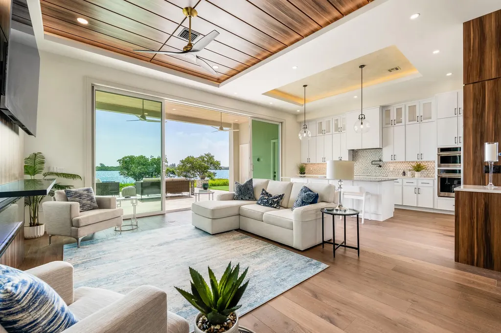 4842 S Harbor Drive Vero Beach FL 32967