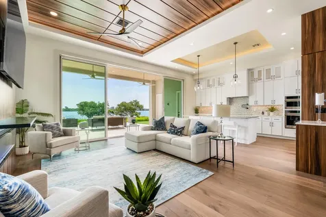 4842 S Harbor Drive Vero Beach FL 32967