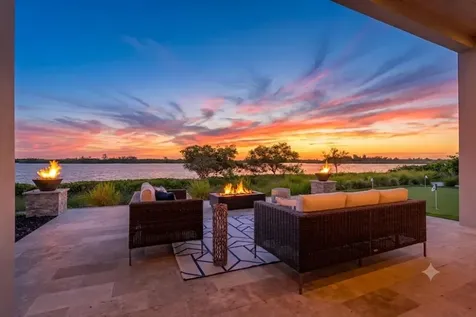 4842 S Harbor Drive Vero Beach FL 32967