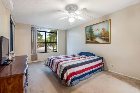 3680 Inverrary Drive Lauderhill FL 33319