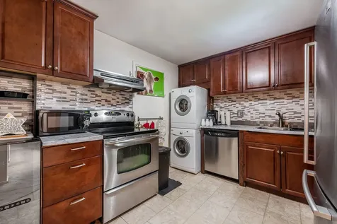 3680 Inverrary Drive Lauderhill FL 33319