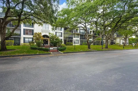 3680 Inverrary Drive Lauderhill FL 33319