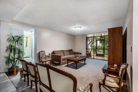 3680 Inverrary Drive Lauderhill FL 33319
