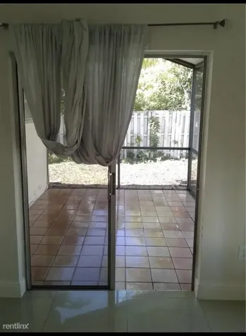 14025 Langley Place Davie FL 33325
