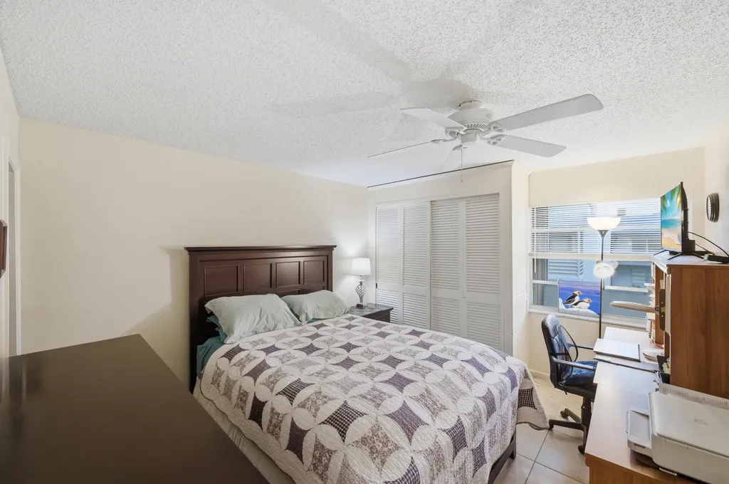 330 Piedmont Delray Beach FL 33484