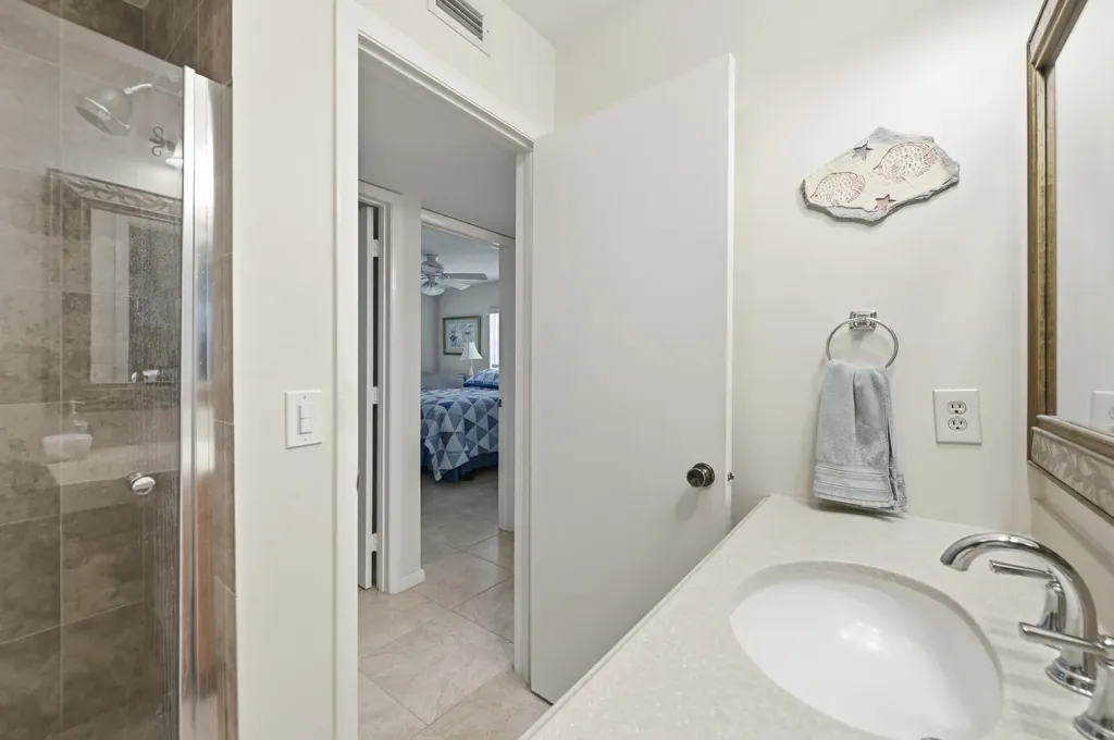 330 Piedmont Delray Beach FL 33484