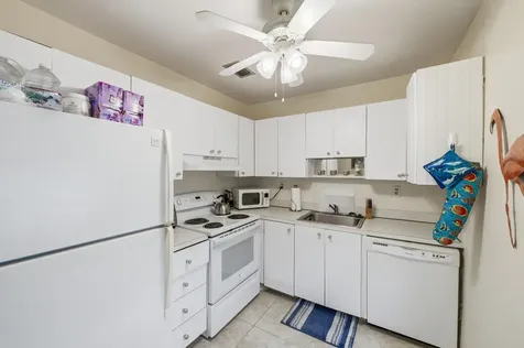 330 Piedmont Delray Beach FL 33484