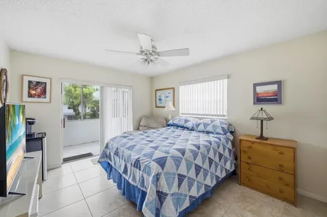 330 Piedmont Delray Beach FL 33484