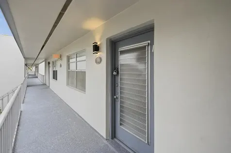 330 Piedmont Delray Beach FL 33484