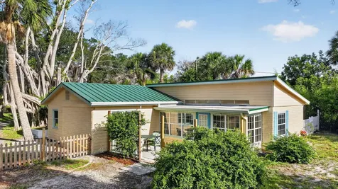 681 Rio Vista Drive Fort Pierce FL 34982