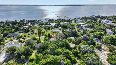 681 Rio Vista Drive Fort Pierce FL 34982