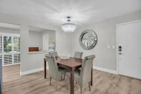 1105 Duncan Circle Palm Beach Gardens FL 33418