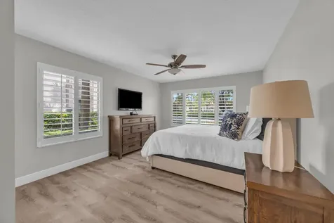 1105 Duncan Circle Palm Beach Gardens FL 33418