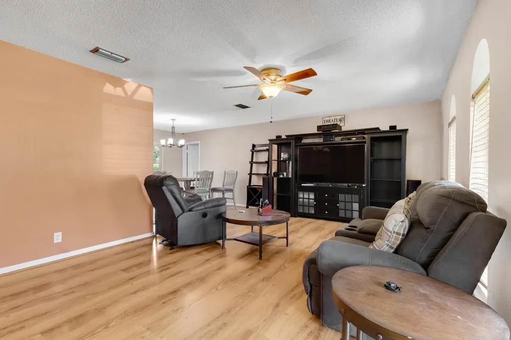 10875 NW 40th Street Coral Springs FL 33065