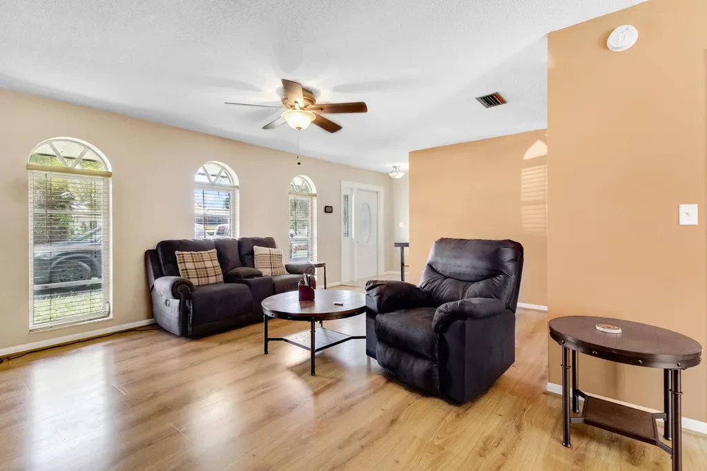 10875 NW 40th Street Coral Springs FL 33065