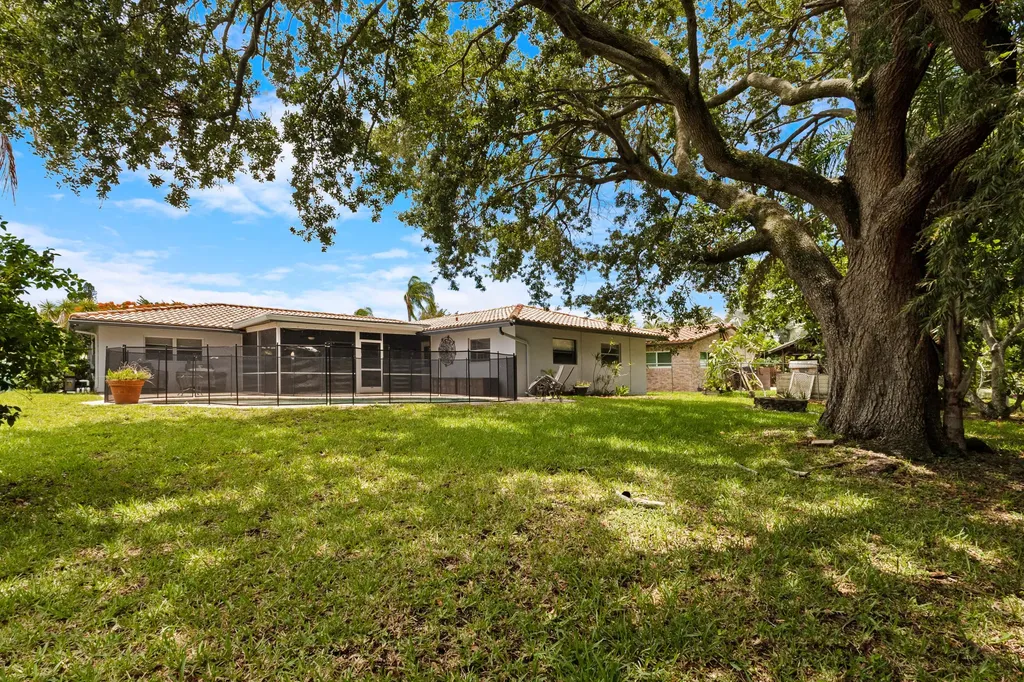 10875 NW 40th Street Coral Springs FL 33065