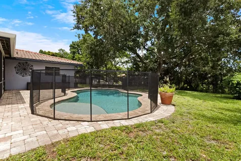 10875 NW 40th Street Coral Springs FL 33065