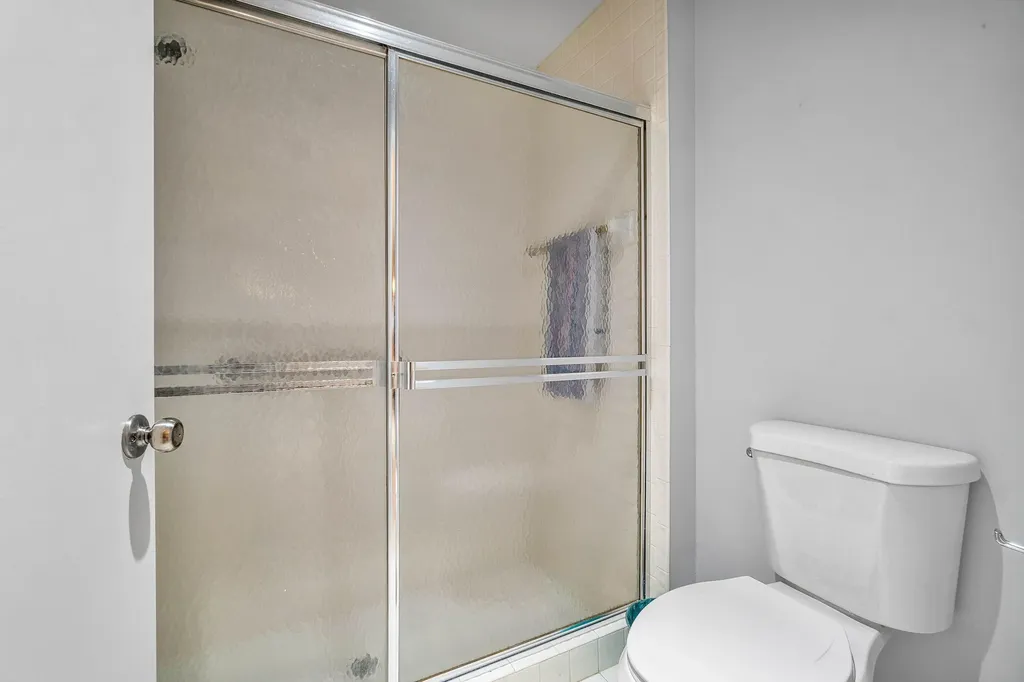 6215 Kings Gate Circle Delray Beach FL 33484