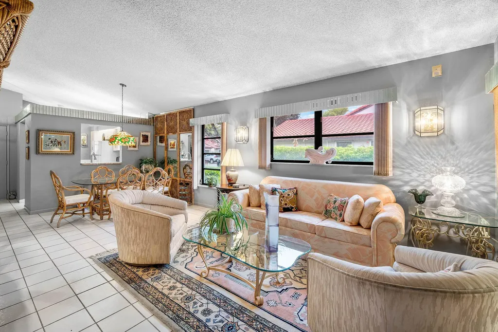 6215 Kings Gate Circle Delray Beach FL 33484