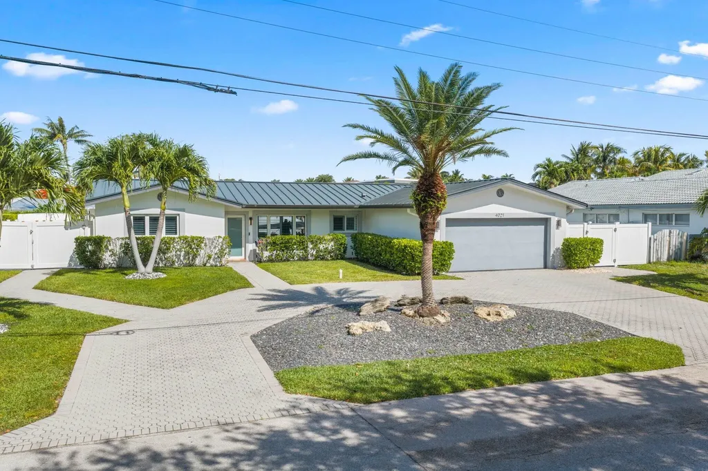 4021 NE 27th Terrace Lighthouse Point FL 33064