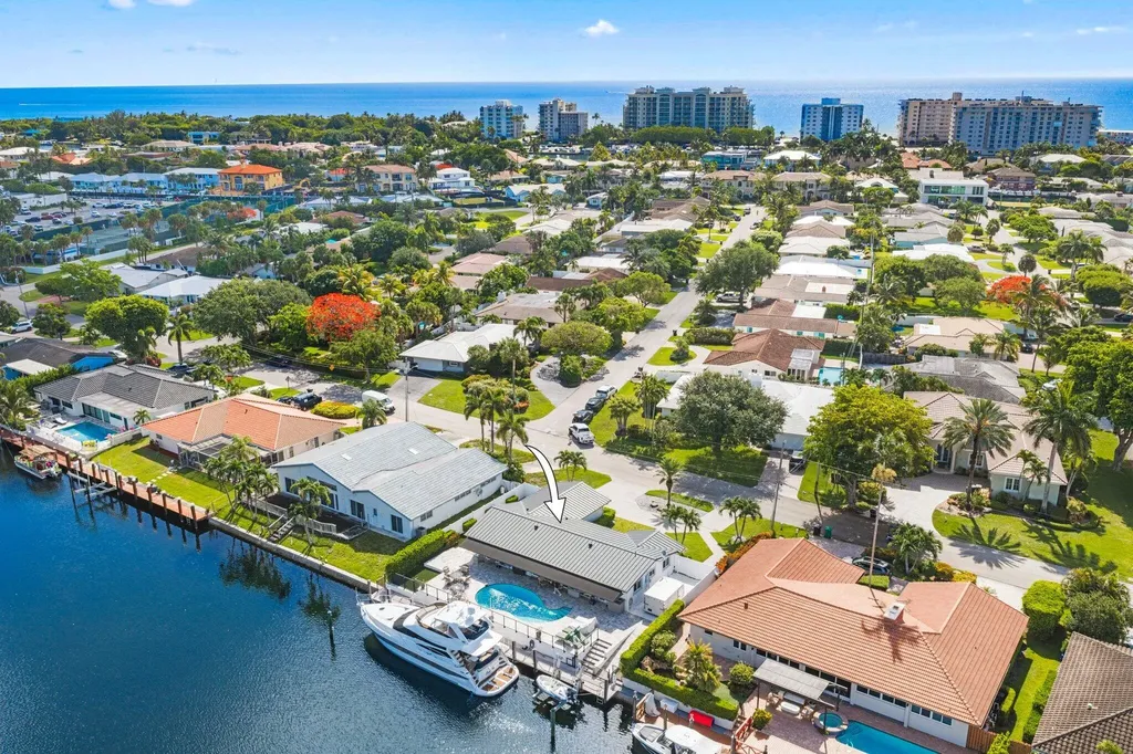 4021 NE 27th Terrace Lighthouse Point FL 33064