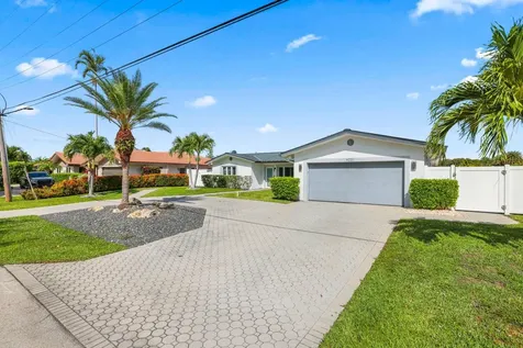 4021 NE 27th Terrace Lighthouse Point FL 33064