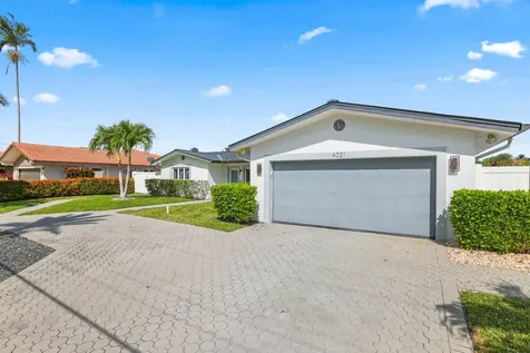 4021 NE 27th Terrace Lighthouse Point FL 33064