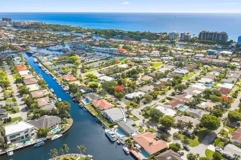 4021 NE 27th Terrace Lighthouse Point FL 33064