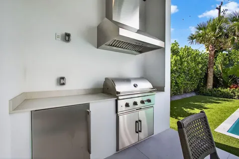 123 Murray Road West Palm Beach FL 33405