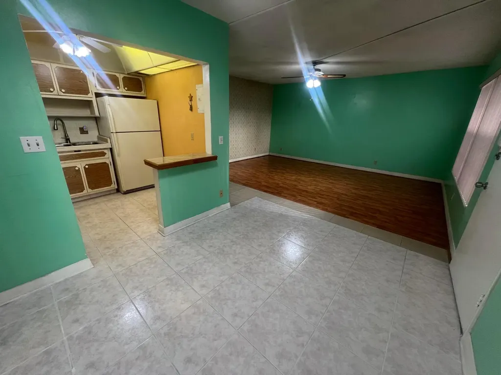 3071 NW 47th Terrace Lauderdale Lakes FL 33313
