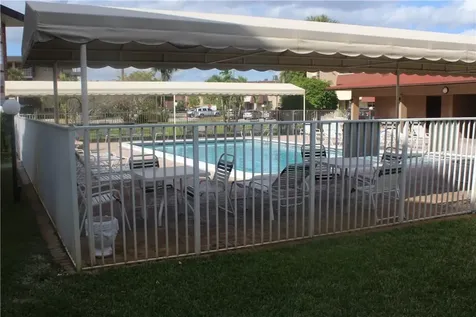 3071 NW 47th Terrace Lauderdale Lakes FL 33313