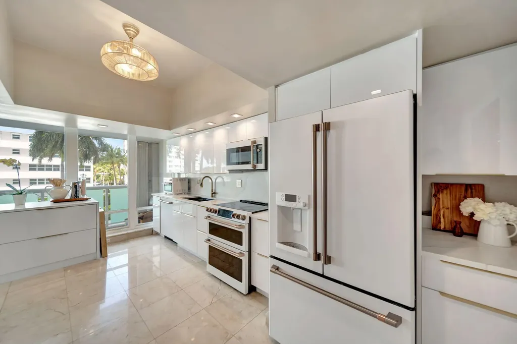 2100 S Ocean Lane Fort Lauderdale FL 33316