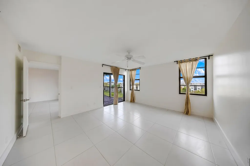 2217 Cypress Island Drive Pompano Beach FL 33069