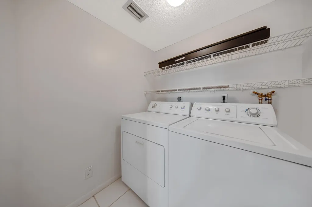 2217 Cypress Island Drive Pompano Beach FL 33069