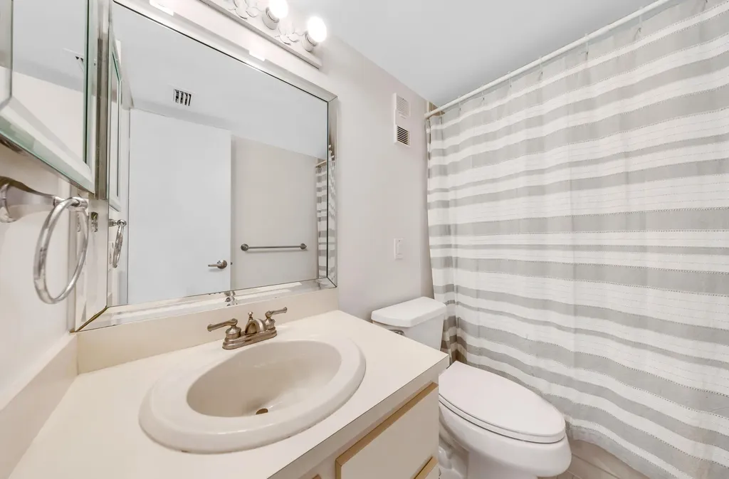 2217 Cypress Island Drive Pompano Beach FL 33069