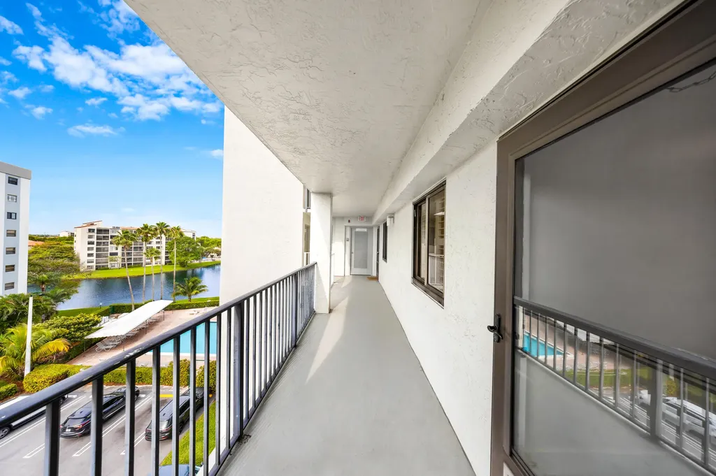 2217 Cypress Island Drive Pompano Beach FL 33069