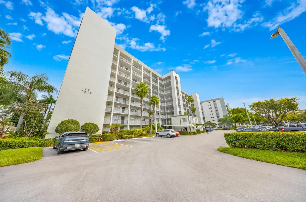 2217 Cypress Island Drive Pompano Beach FL 33069